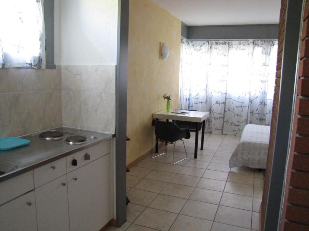 Residence Tell Chiasso Pokoj fotografie
