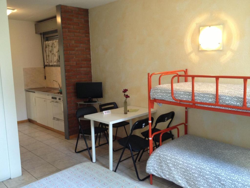 Residence Tell Chiasso Pokoj fotografie