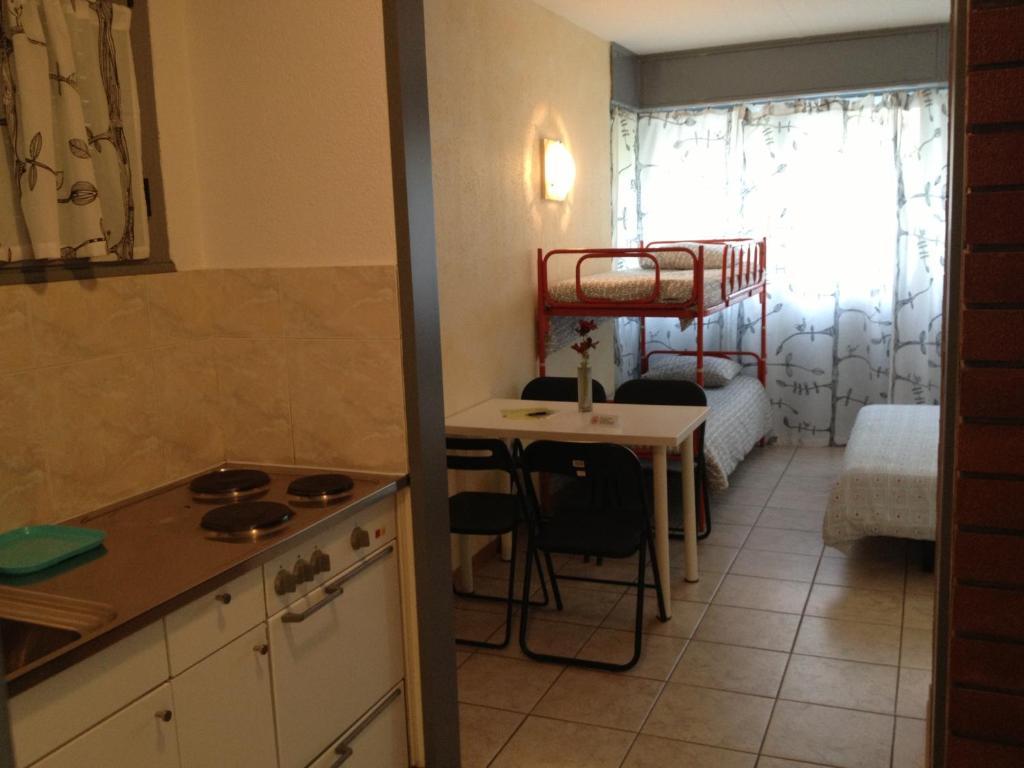Residence Tell Chiasso Pokoj fotografie
